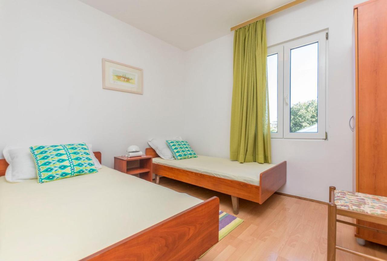 Apartments Ljubomir Rogoznica  Bagian luar foto